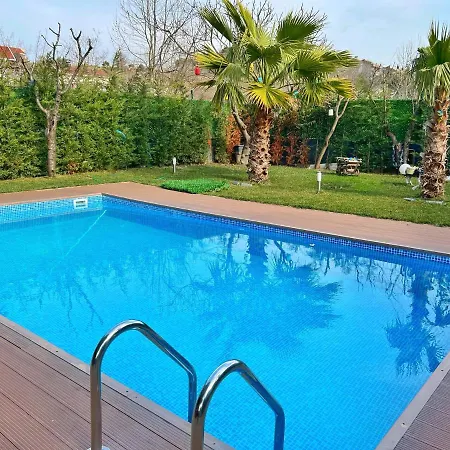 Coco Loco Villa